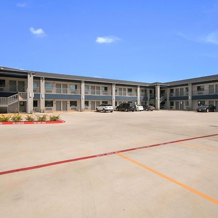 Americas Best Value Inn & Suites Ne Houston Downtown I-610 Esterno foto