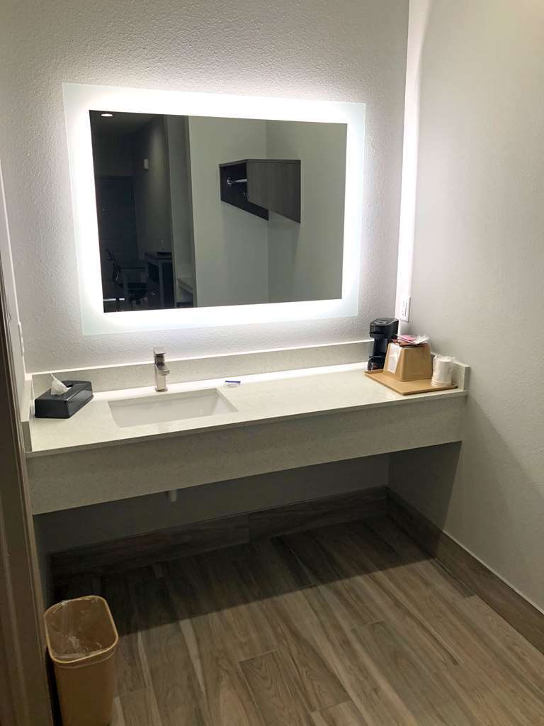 Americas Best Value Inn & Suites Ne Houston Downtown I-610 Camera foto