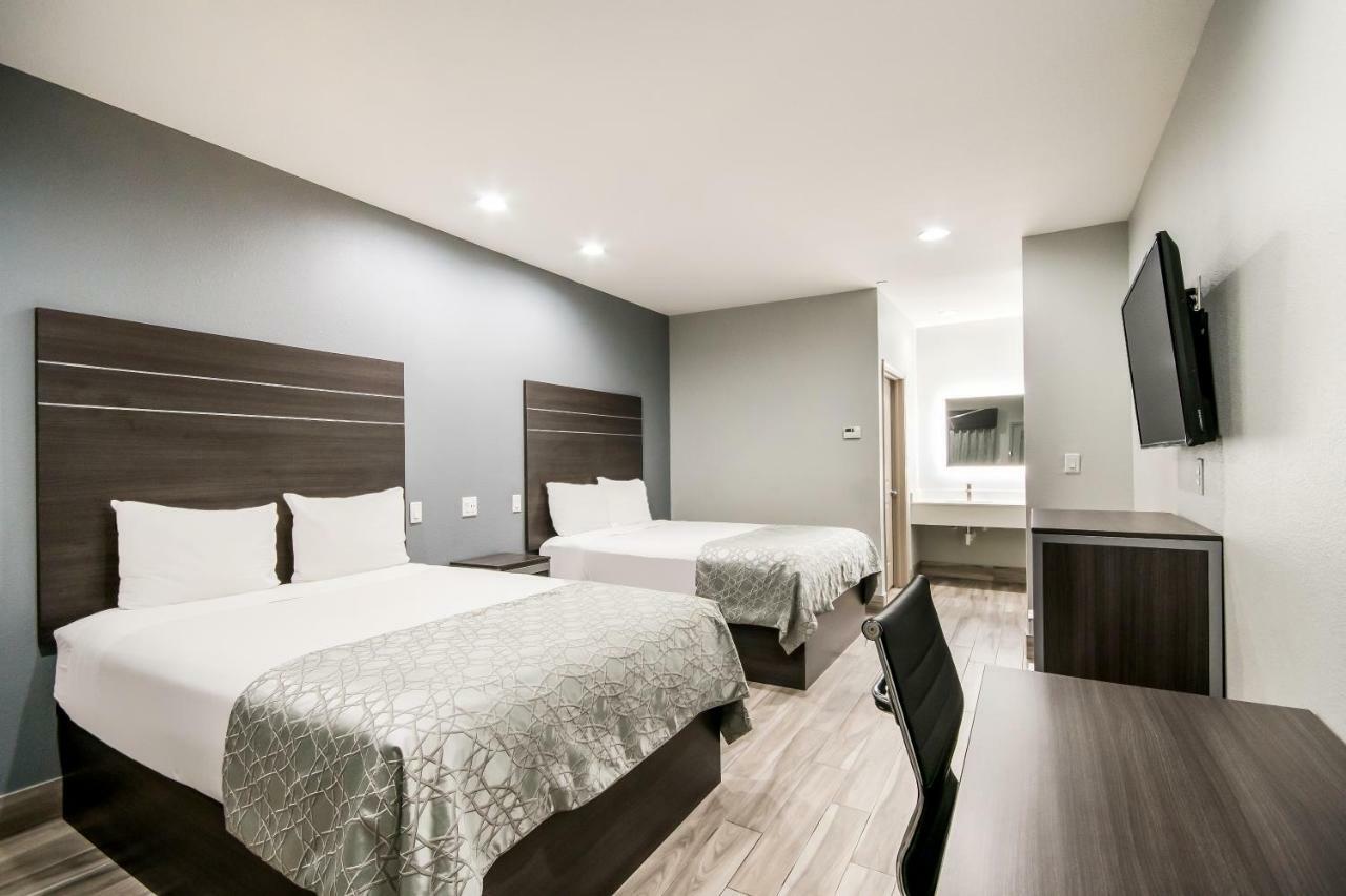 Americas Best Value Inn & Suites Ne Houston Downtown I-610 Esterno foto